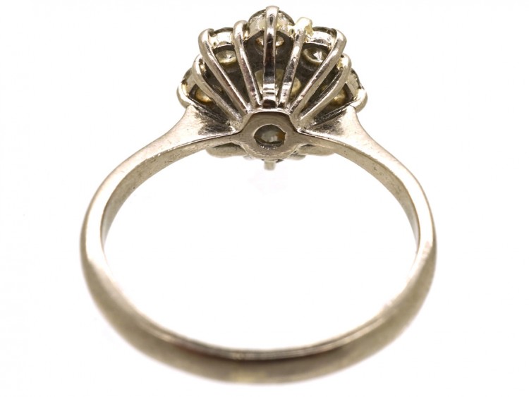 18ct White Gold Diamond Cluster Ring