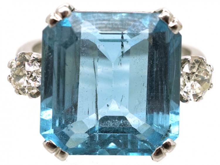 18ct White Gold, Aquamarine & Diamond Ring