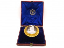 Victorian 18ct Gold Cameo Brooch in Original Case of Corinne