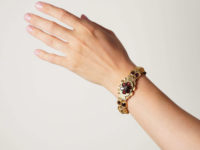 Early Victorian 15ct Gold & Flat Cut Almandine Garnet Bracelet
