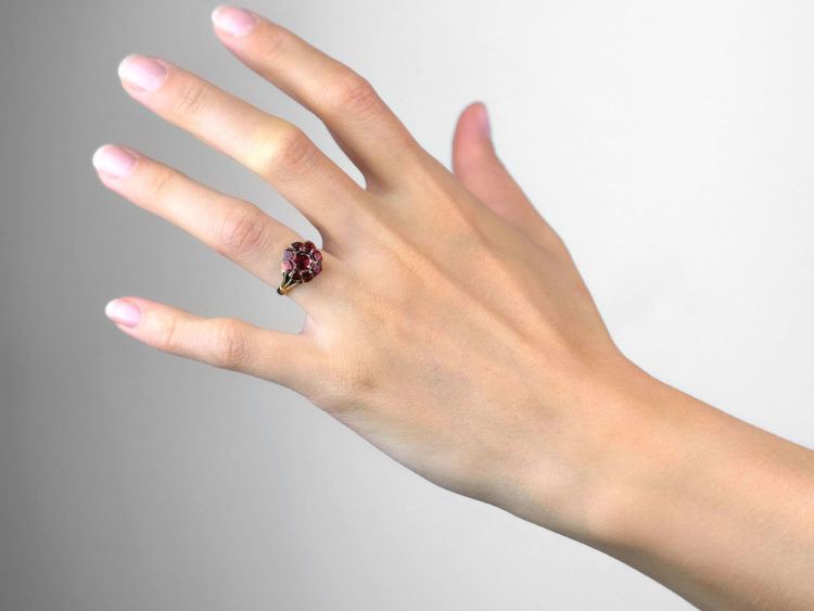 Georgian 18ct Gold Flat Cut Almandine Garnet Cluster Ring