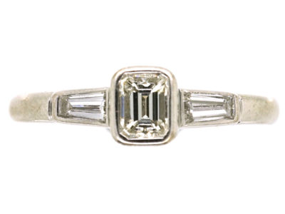 18ct White Gold Three Stone Diamond Ring