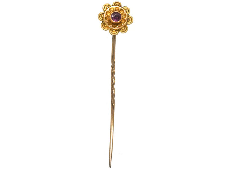 Edwardian 9ct Gold Tie Pin Set with a Garnet