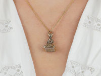 Georgian Gold Cased Seal with Chalcedony Intaglio Base