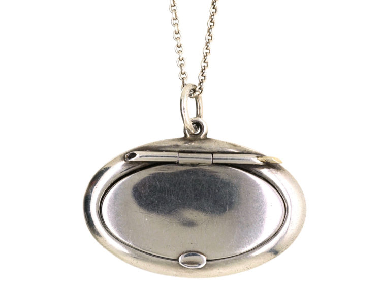 Retro Silver Compact on Long Silver Chain