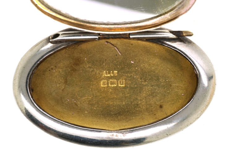 Retro Silver Compact on Long Silver Chain