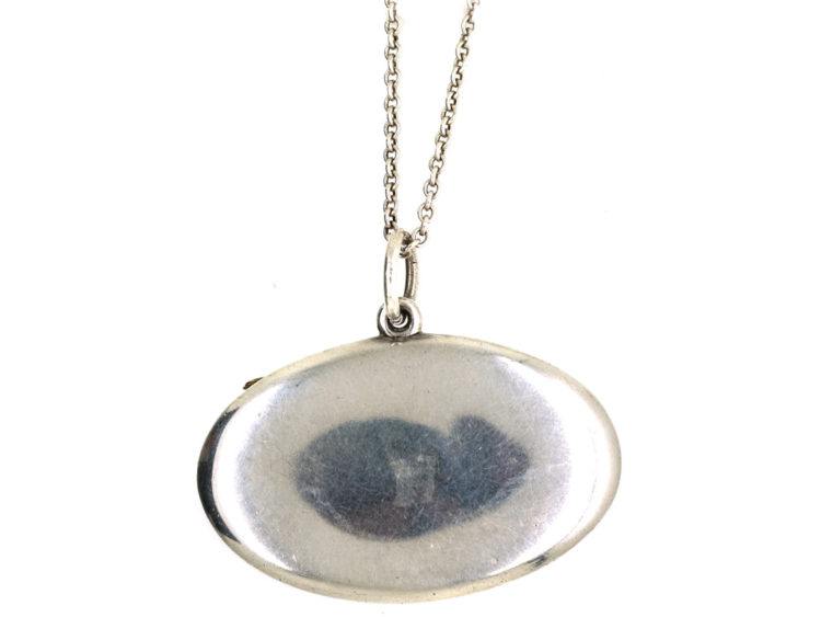 Retro Silver Compact on Long Silver Chain