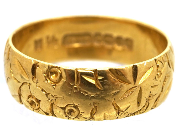 18ct Gold Wedding Band With Roses & Ivy Motif