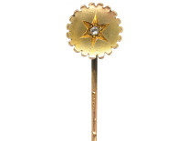 Victorian 9ct Gold Tie Pin Set With a Rose Diamond