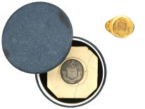Victorian 18ct Gold Signet Ring With Crest Intaglio