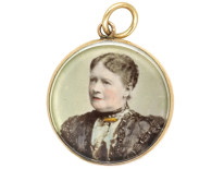 Edwardian 9ct Gold Double Sided Round Locket Pendant