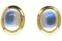 14ct Gold & Oval Moonstone Stud Earrings