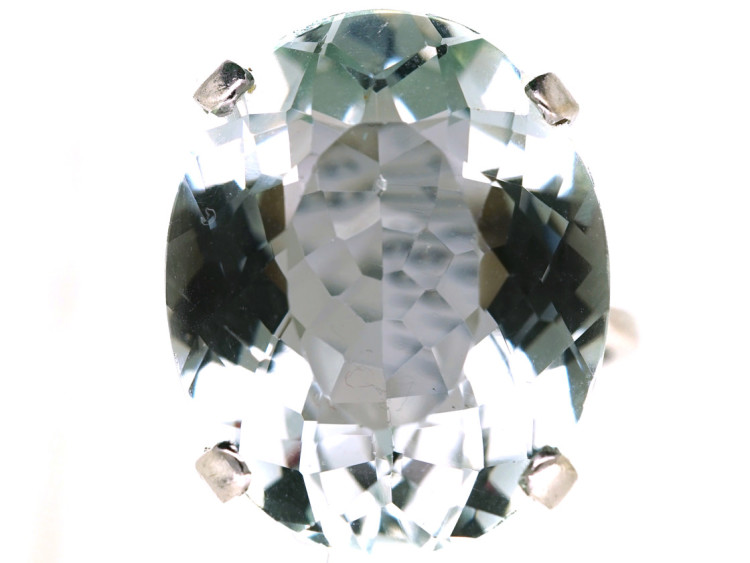 14ct White Gold Large Oval Aquamarine Ring