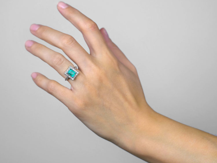 Art Deco 18ct Gold, Platinum, Emerald & Diamond Rectangular Ring