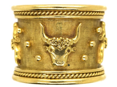 18ct Gold Taurus Ring by Elizabeth Gage in Original Case