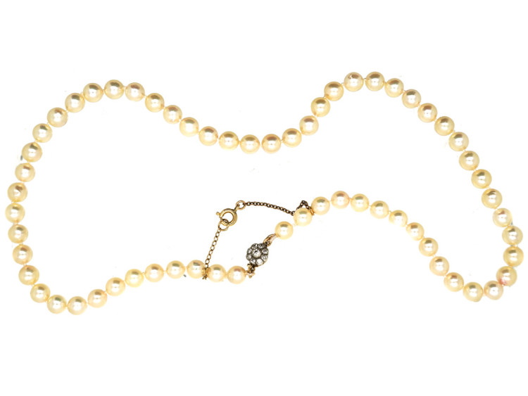 Pearl Necklace with Diamond Cluster Clasp