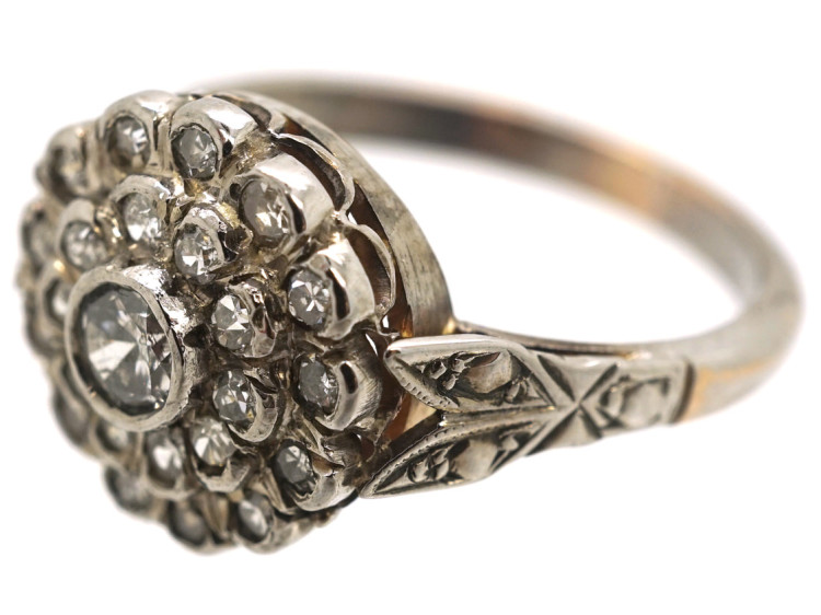 18ct White Gold Diamond Set Cluster Ring