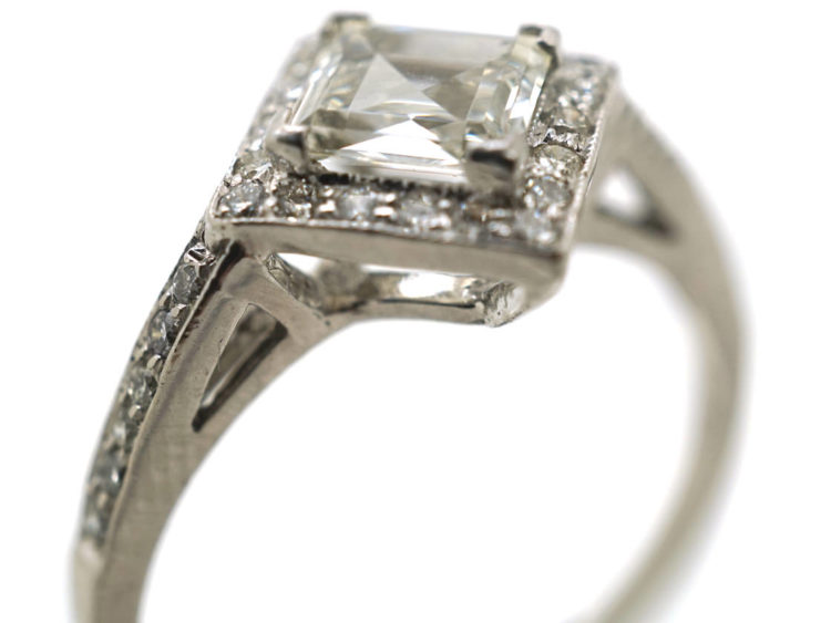 18ct White Gold, Diamond Set, Diamond Shaped Ring