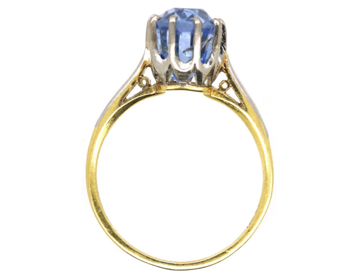 18ct Gold Ring Set With a Ceylon Sapphire