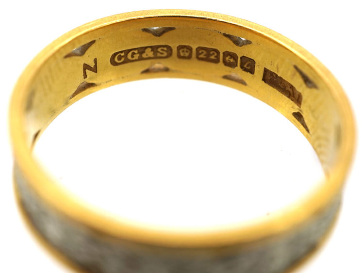 22ct Gold & Platinum Wedding Ring With Flower Motif