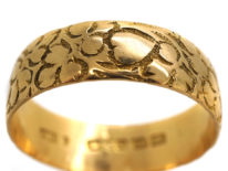Edwardian 18ct Gold Large Wedding Ring Engraved With Ivy & Hearts