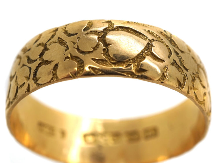 Edwardian 18ct Gold Large Wedding Ring Engraved With Ivy & Hearts