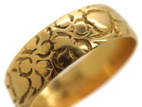 Edwardian 18ct Gold Large Wedding Ring Engraved With Ivy & Hearts