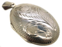 Silver Oval Locket