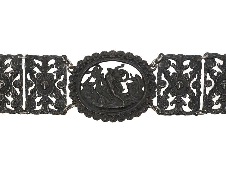 Berlin Iron Collar