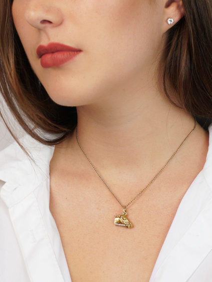 18ct Gold & Gem Set Pendant of a Horse's Head