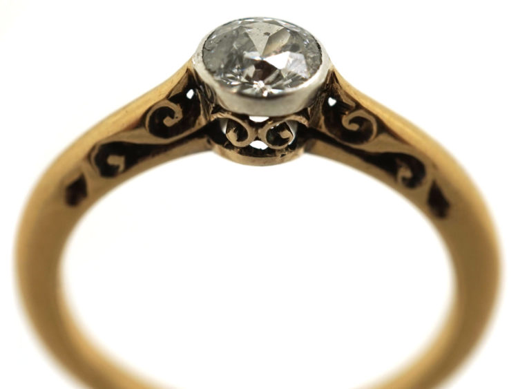 Edwardian 18ct Gold & Diamond Solitaire Ring