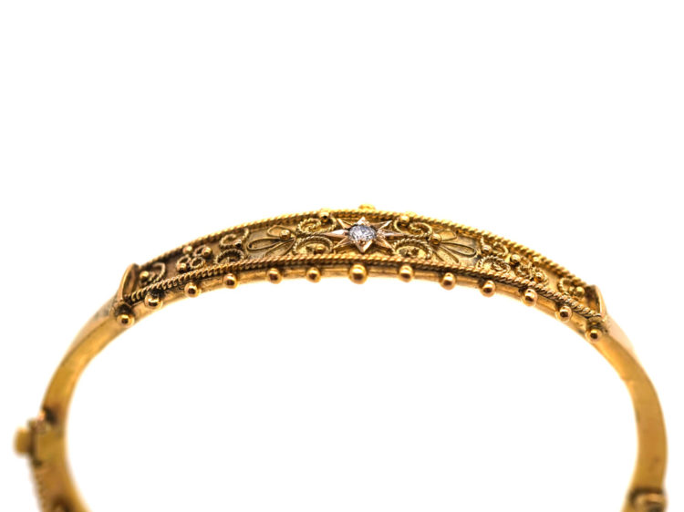 Edwardian 9ct Bangle set with a Diamond
