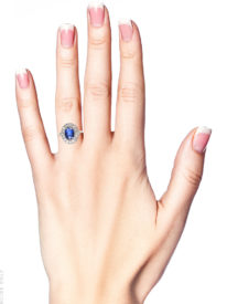 18ct White Gold & Platinum, Sapphire & Diamond Oval Cluster Ring