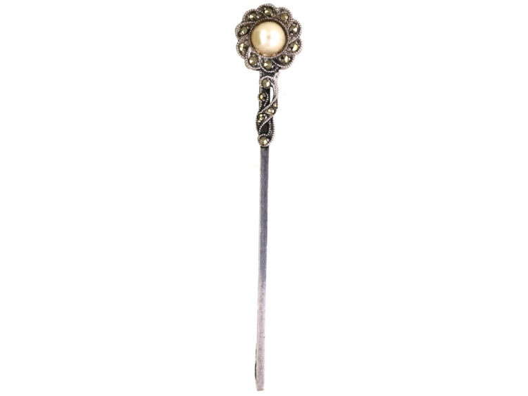Scottish Silver & Carnelian Arrow Brooch