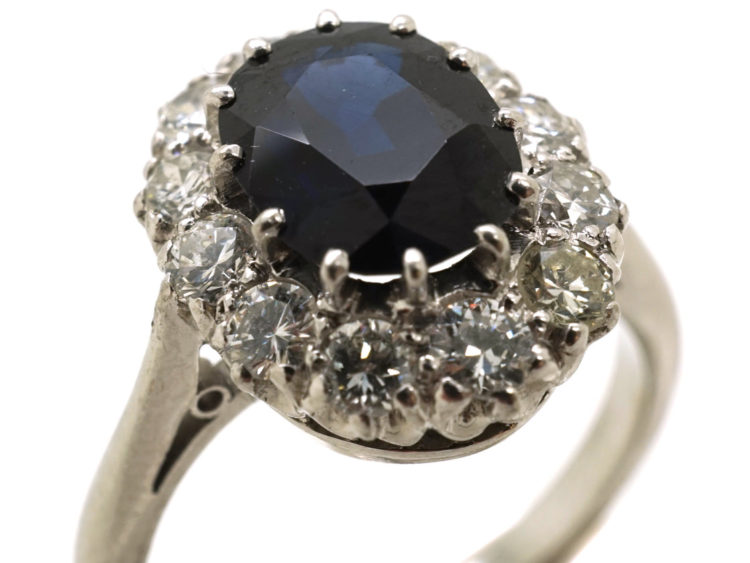 18ct White Gold & Platinum Oval Sapphire & Diamond Cluster Ring