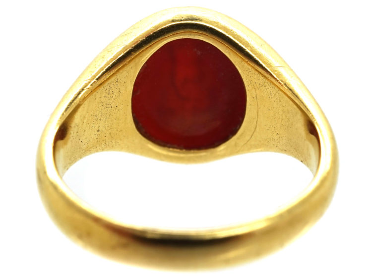 Victorian 18ct Gold Signet Ring set with a Carnelian Crest Intaglio
