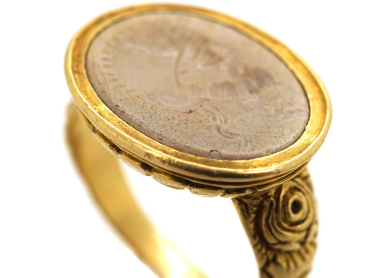 Georgian 18ct Gold Ring with Intaglio of Centurion's Head