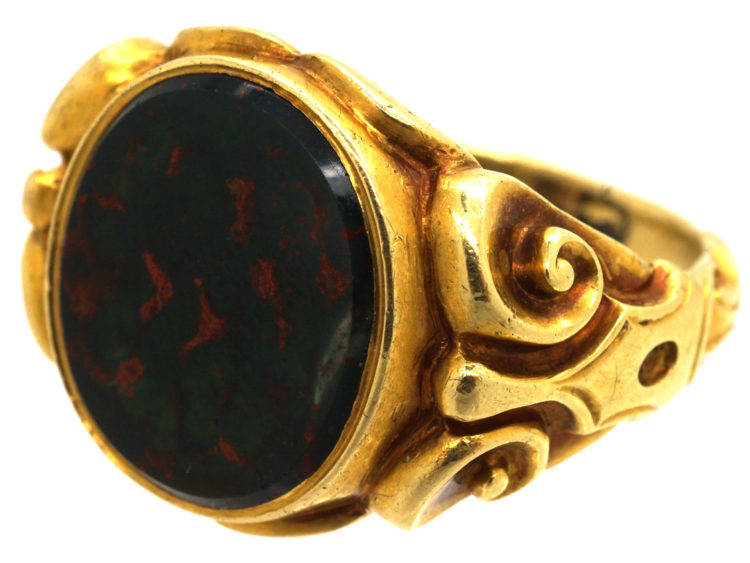 Victorian 18ct Gold & Bloodstone Signet Ring