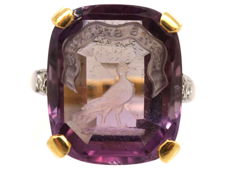 18ct Gold, Diamond & Amethyst Ring with Intaglio of a Bird