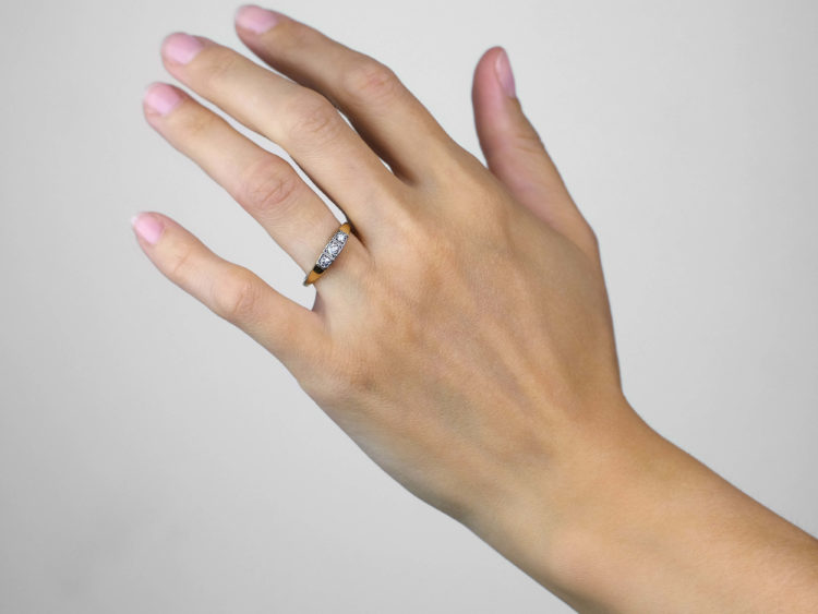 Art Deco 14ct Gold Three Stone Diamond Ring