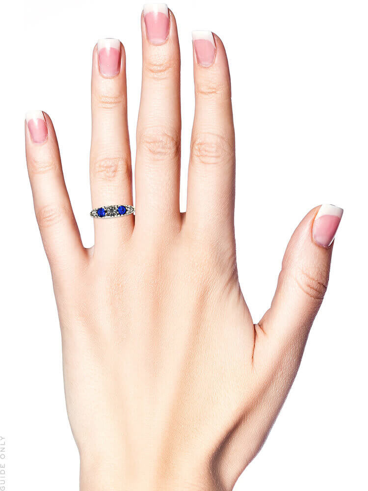 Edwardian 9ct Gold Blue & White Paste Ring