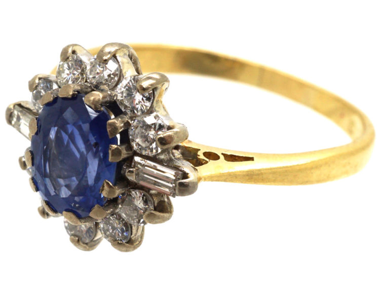 18ct Gold, Sapphire & Diamond Oval Cluster Ring
