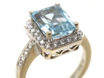 18ct White Gold, Aquamarine & Diamond Rectangular Ring with Diamond Set Shoulders