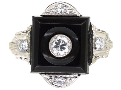 Art Deco 18ct White Gold , Onyx & Diamond Ring