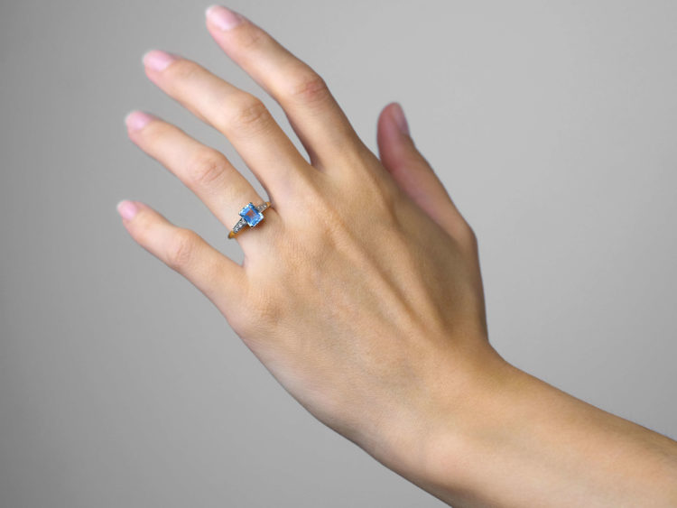 Art Deco 18ct Gold, Rectangular Aquamarine & Diamond Ring