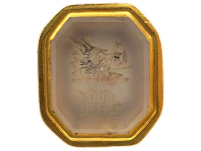 Victorian 15ct Gold Cased Seal with Chalcedony Base Intaglio of a Boar’s Head