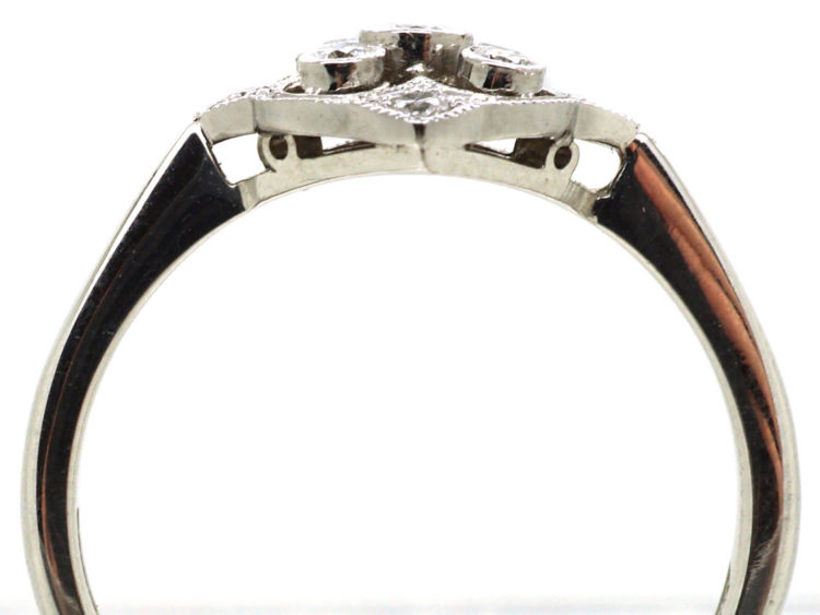 18ct White Gold & Diamond Ring