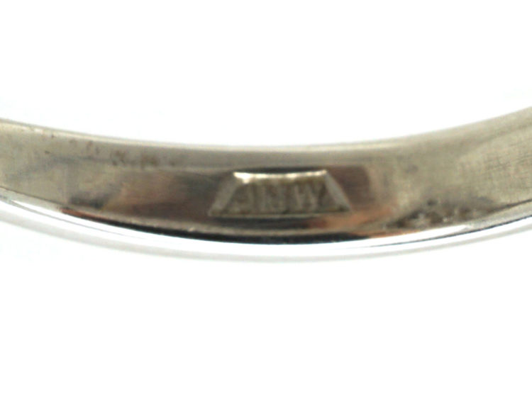 18ct White Gold & Diamond Ring