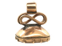 Georgian Small Gold Seal with Carnelian Base