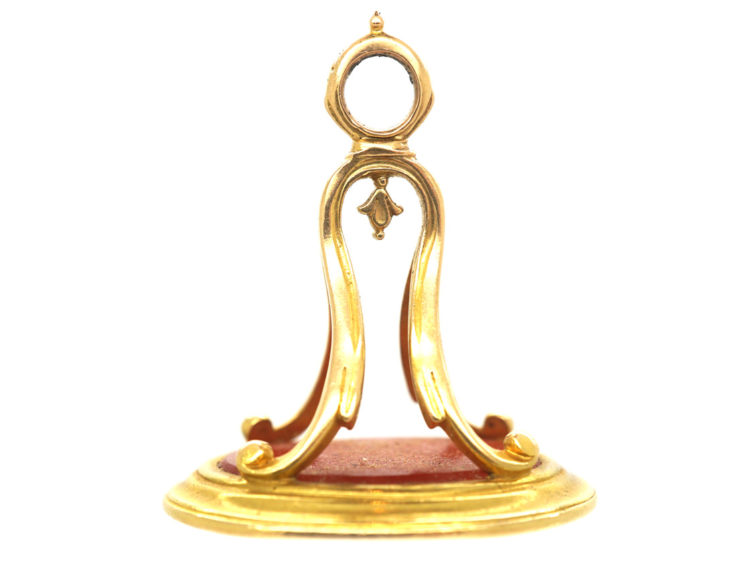 Georgian Gold Cased Seal with Carnelian Base with Intaglio of a Crest with Lion Rampant